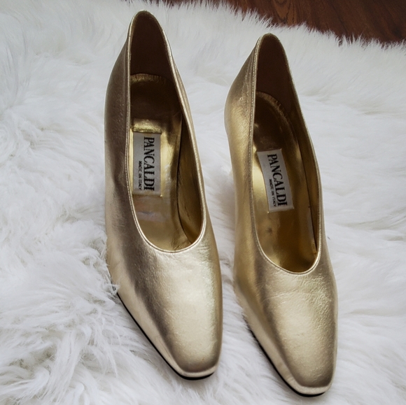 Pancaldi vintage Italian made soft gold shoes - Picture 3 of 3